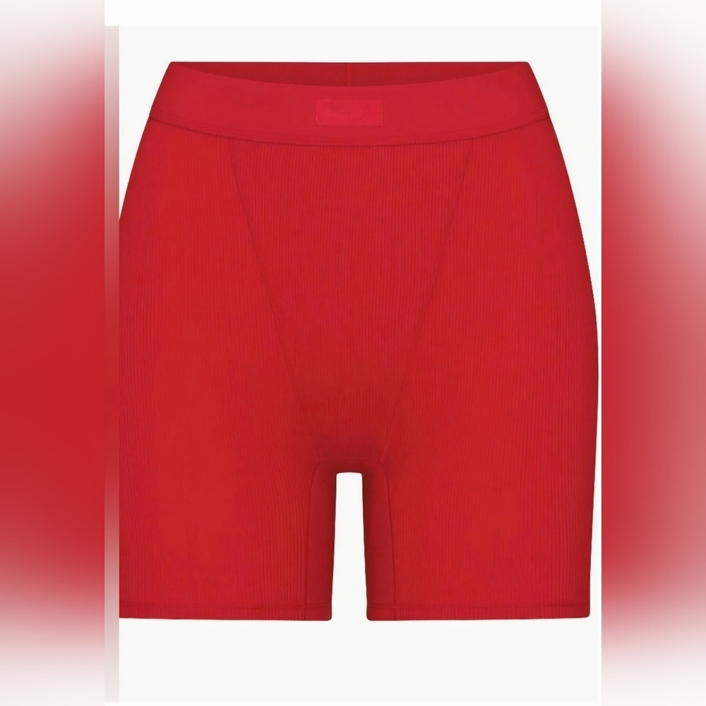 SKIMS NWT Cotton Rib Shorts Size Small/ Cranberry